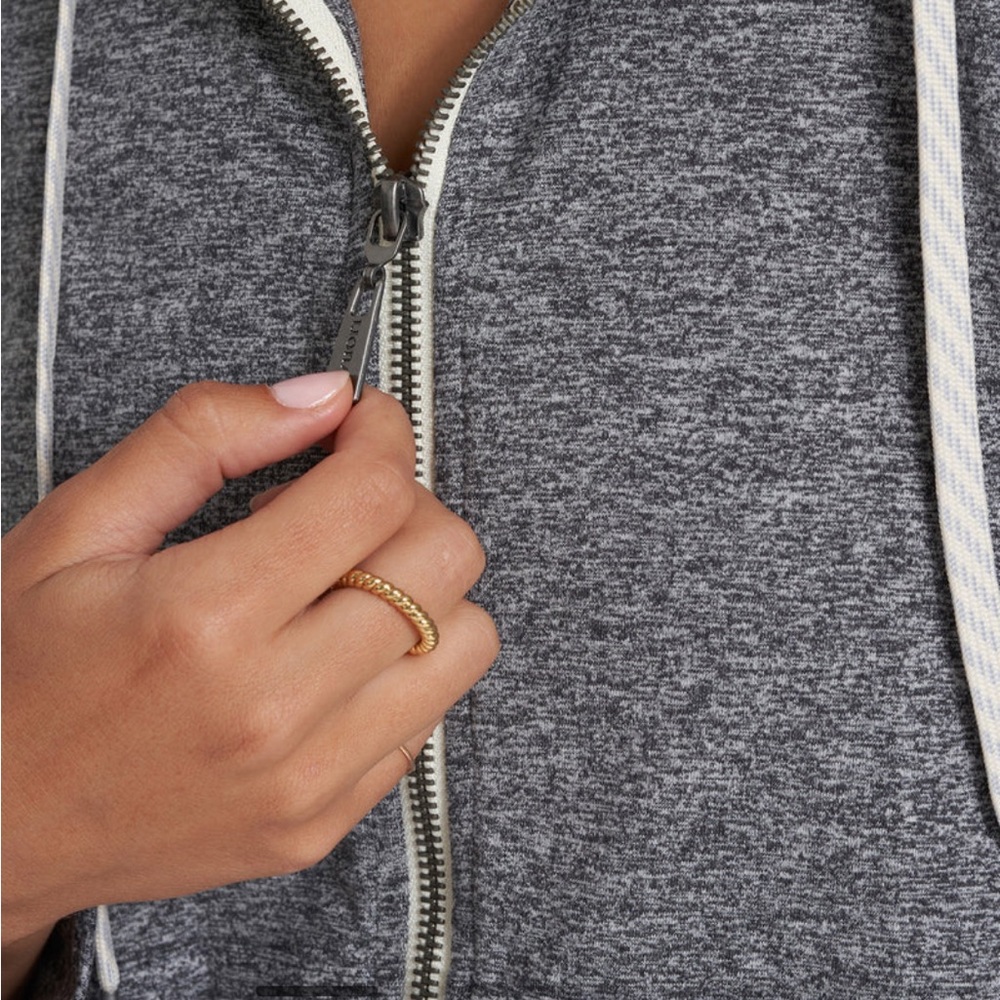 VUORI Halo Performance Hoodie